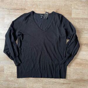 NWT!!! Torrid Black Pullover V-Neck fitted sweater size 18/20 or Torrid 2